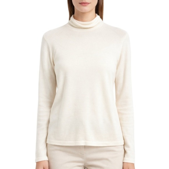 Uniqlo x Theory Sweaters - Uniqlo x Theory Womens 100% Wool Turtleneck Sweater Off White Cream Size Small